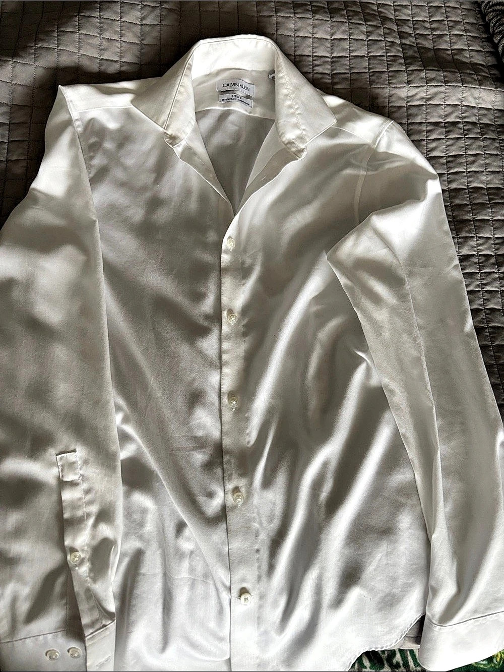 Calvin Klein Steel+ Extreme Slim Fit Herringbone Dress Shirt White 32/33
